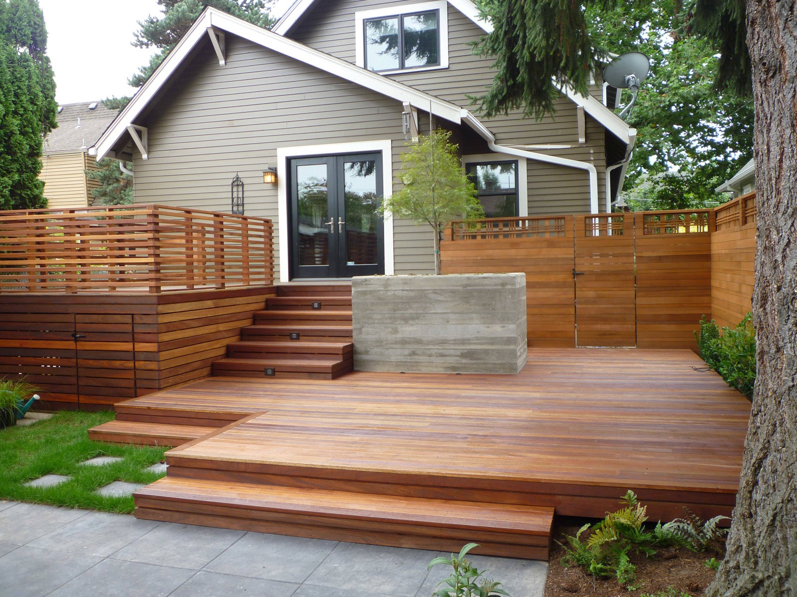 Cedar deck privacy wall washington DC