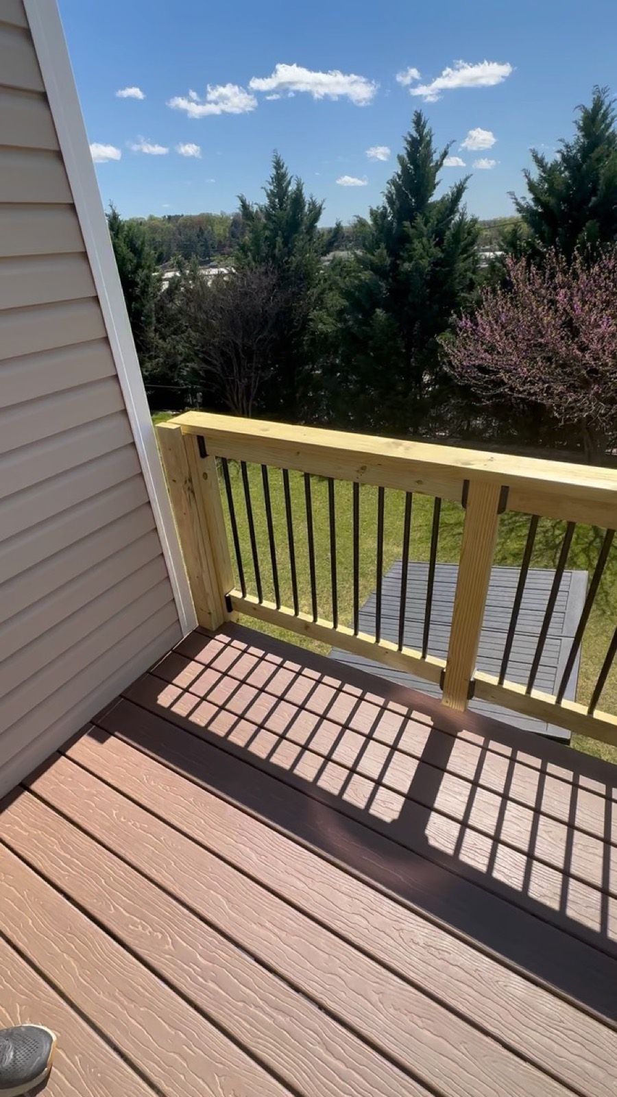 Composite balcony wood rail