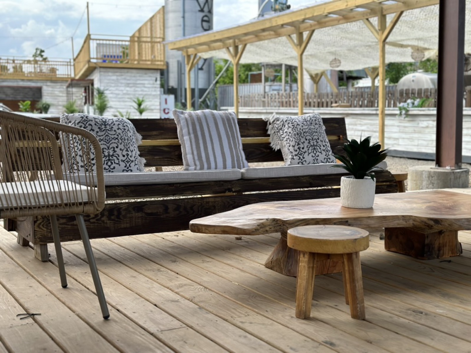 Ipe rooftop deck lounge furniture